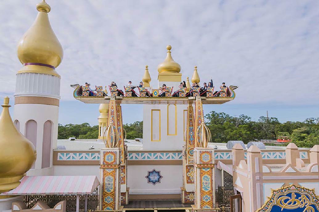 ◇台中◇彰化出發》六福村主題遊樂園x雅聞香草植物工廠(團體包團)