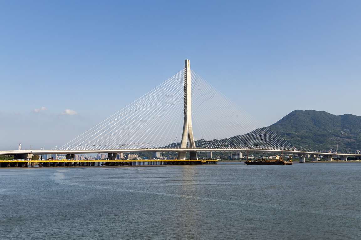 ◇台中出發》 淡江大橋x淡水老街x雅聞魅力博覽館